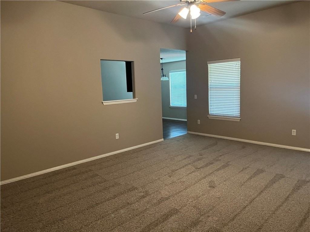 3495 Knox Loop - Photo 3 of 9