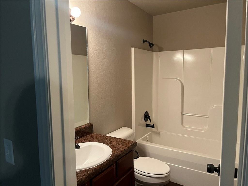 3495 Knox Loop - Photo 5 of 9