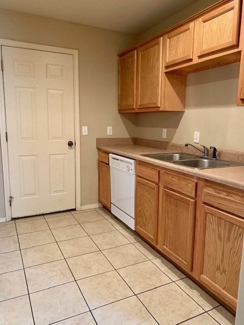 4100 Sw Shadowrock Pl #3 - Photo 7 of 18