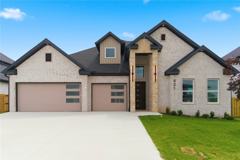 421 Hedge Dr - Photo 1 of 1