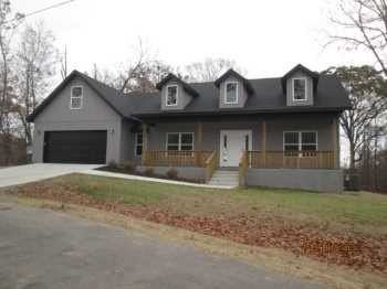 1 Kirkcudbright Ln