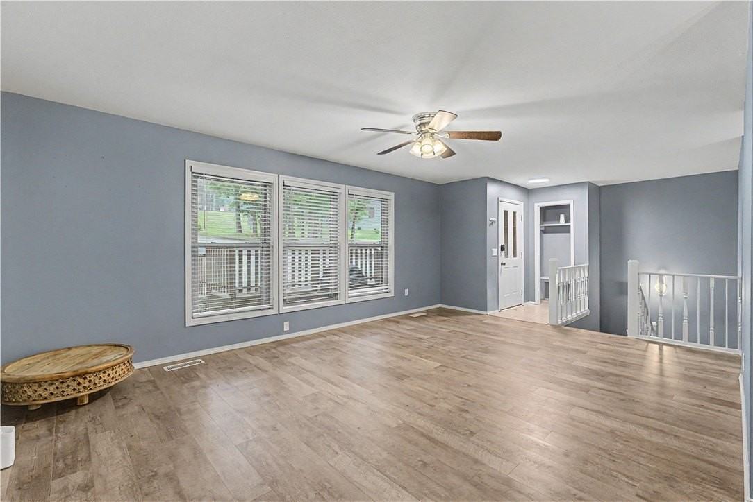 2 William Ln - Photo 4 of 22