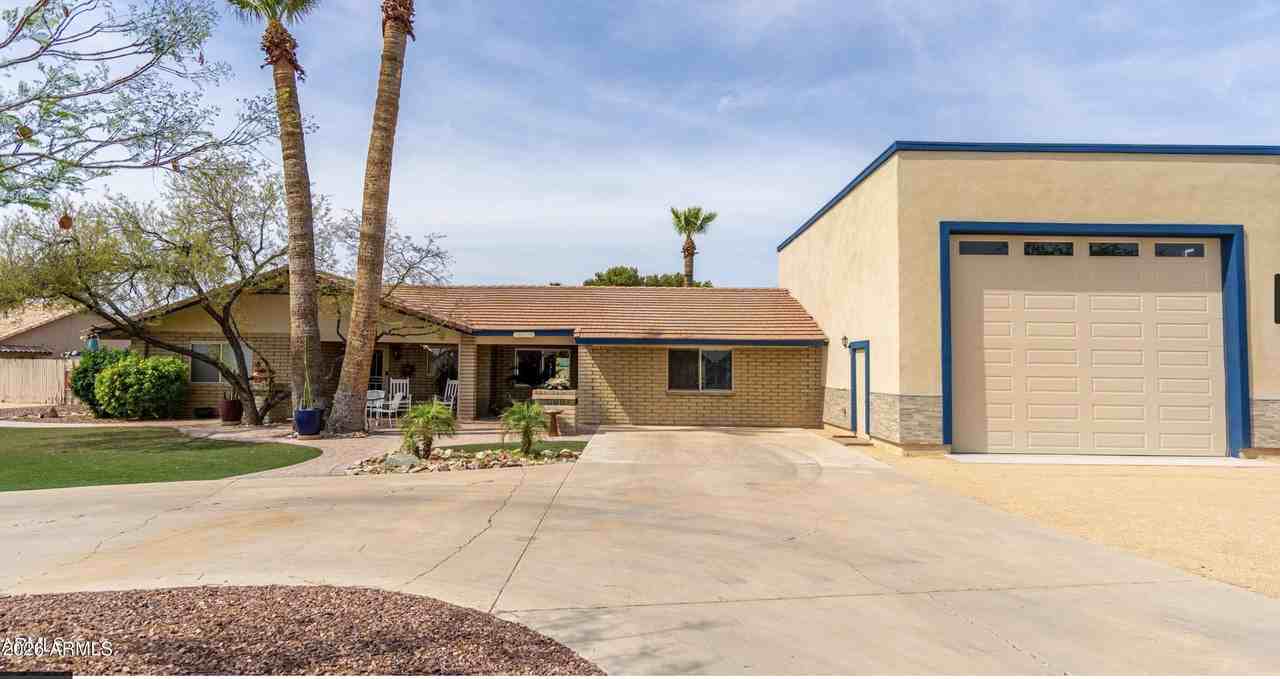 18026 N Everson Dr - Photo 3 of 29