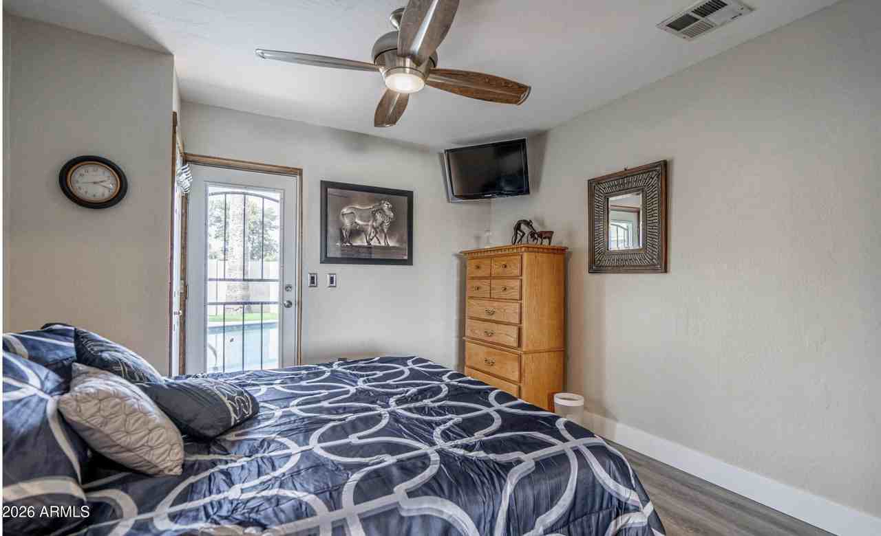 18026 N Everson Dr - Photo 6 of 29