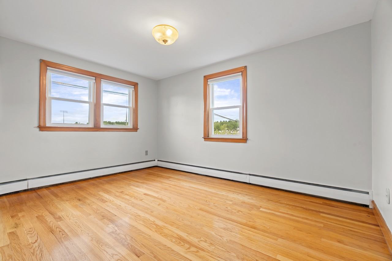 124 Cambridge St #1 - Photo 5 of 16