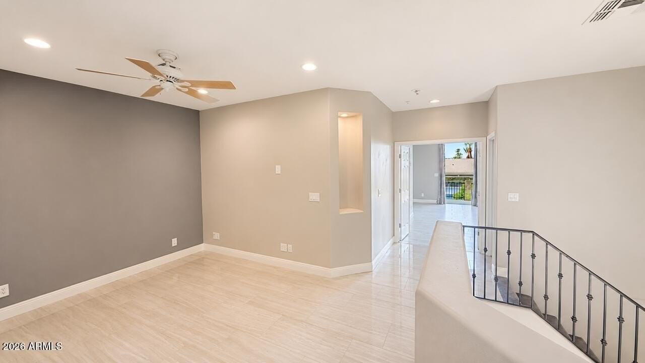 1442 W Coral Reef Dr - Photo 5 of 25