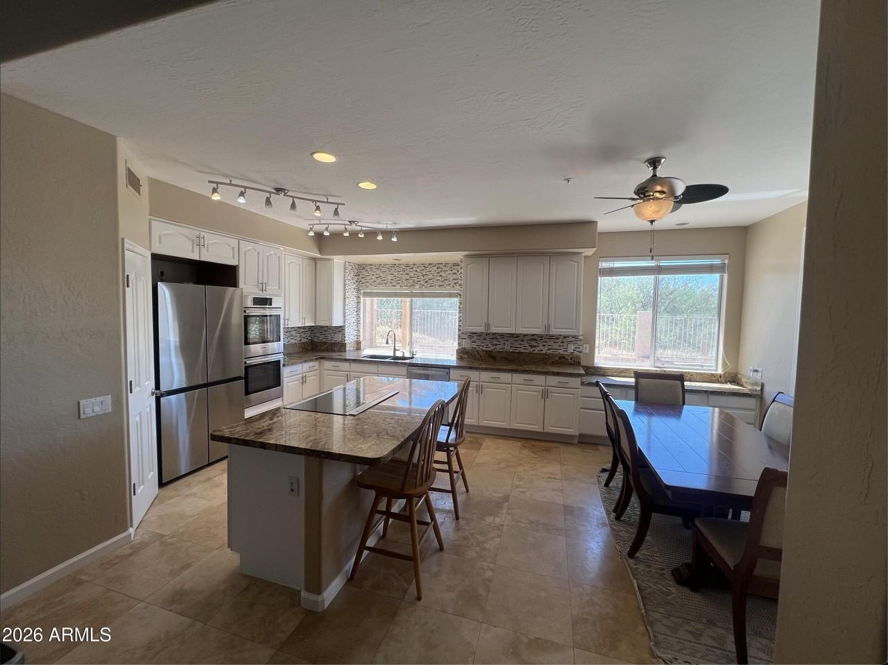 13065 E Shangri La Rd - Photo 7 of 12