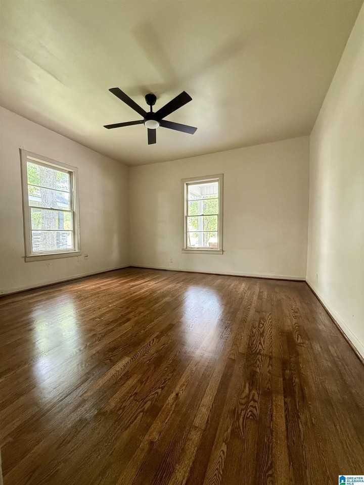 516 78th St N - Photo 5 of 12