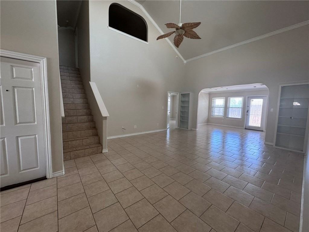 15649 Palmira Ave #B - Photo 2 of 32