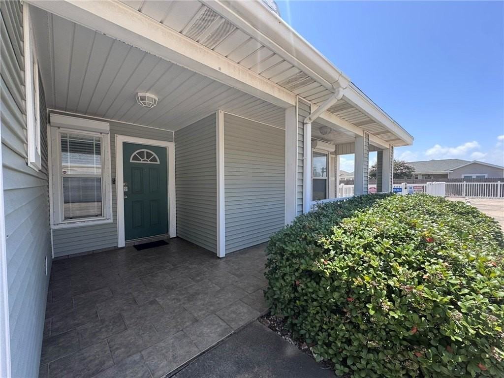 15649 Palmira Ave #B - Photo 6 of 32