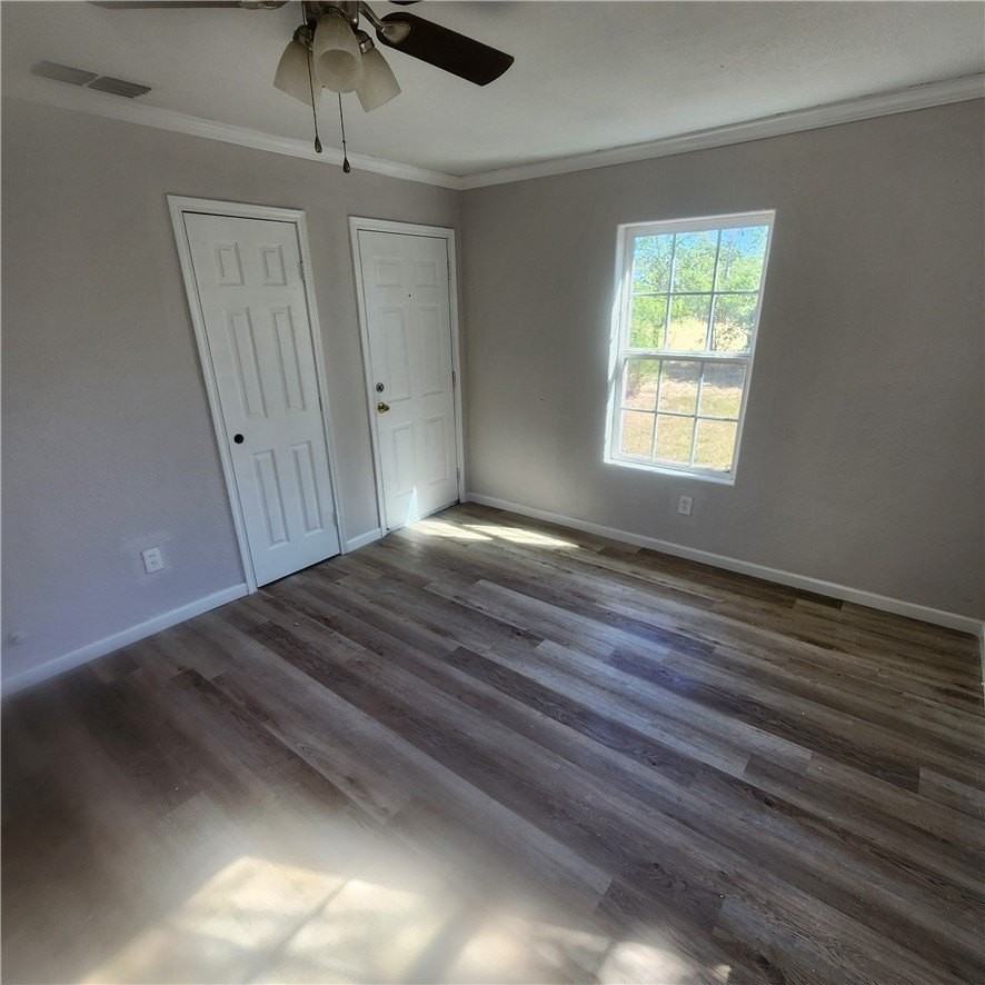 609 Sam St - Photo 5 of 5