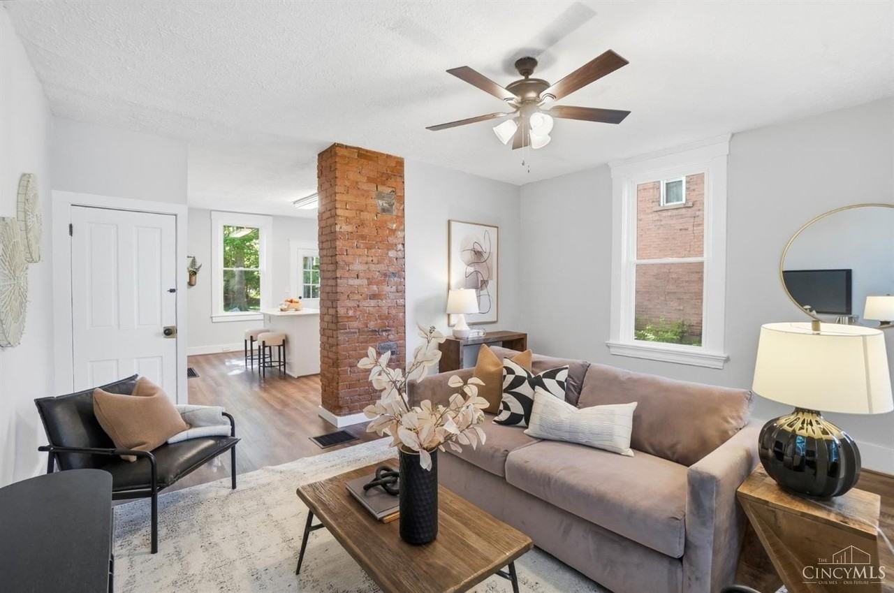 5312 Ravenna St - Photo 5 of 21