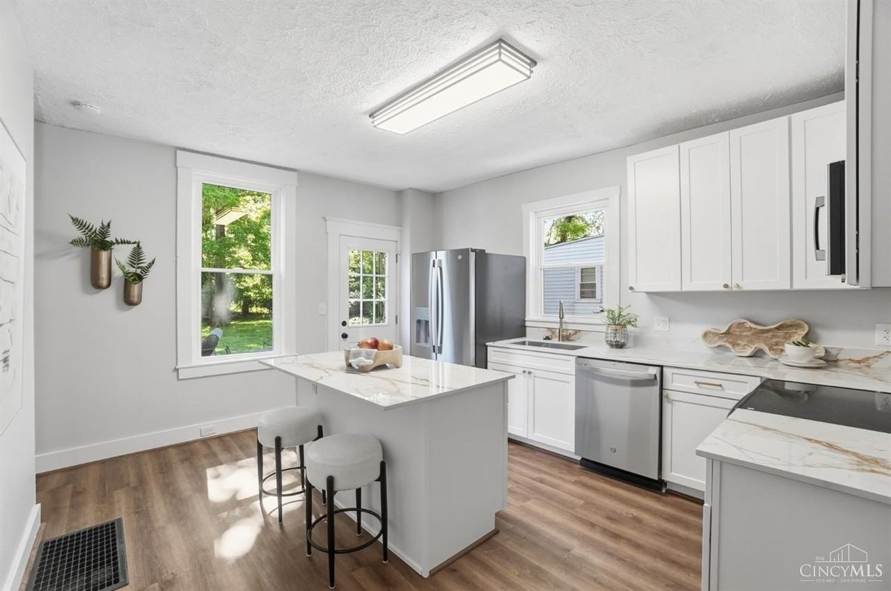 5312 Ravenna St - Photo 6 of 21