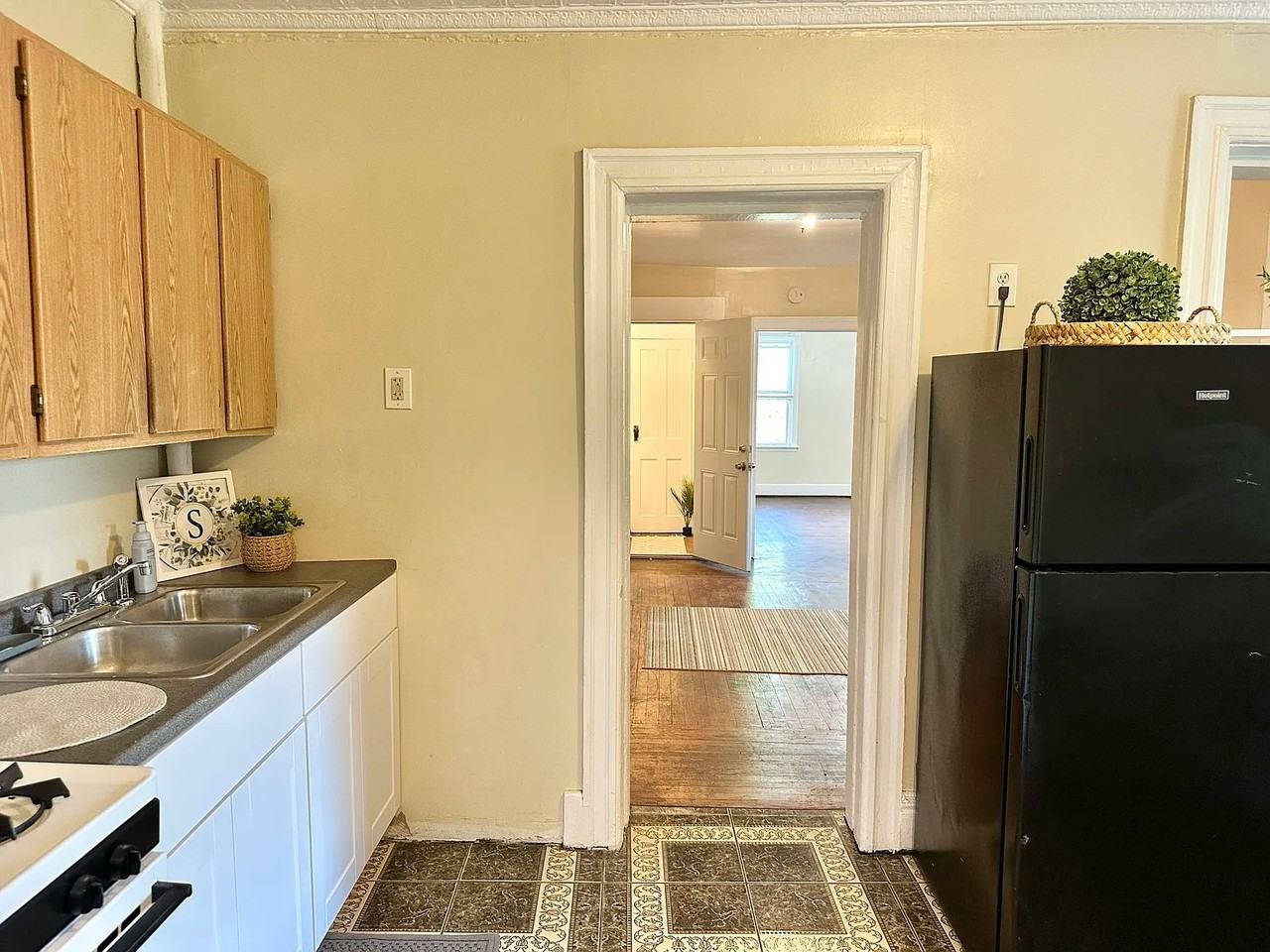 36 13th St, Unit Floor 2 - Photo 5 of 5