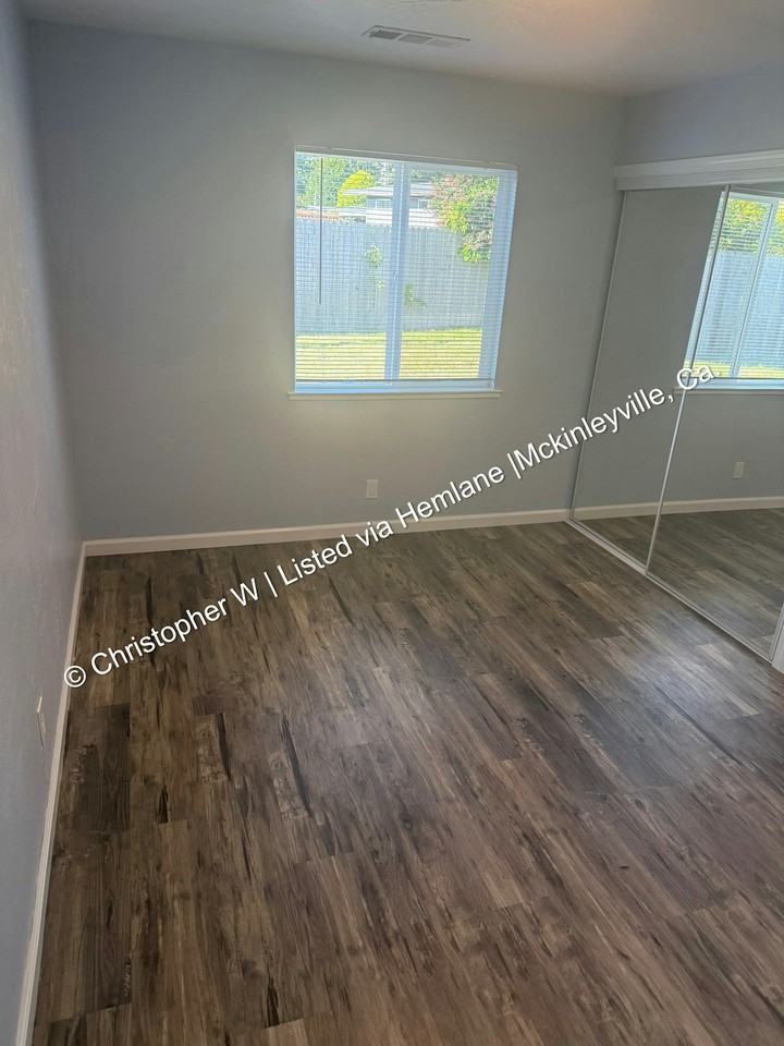 1229 Fernwood Drive - Photo 3 of 8