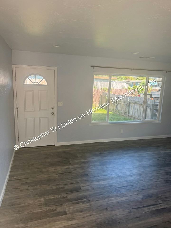 1229 Fernwood Drive - Photo 5 of 8
