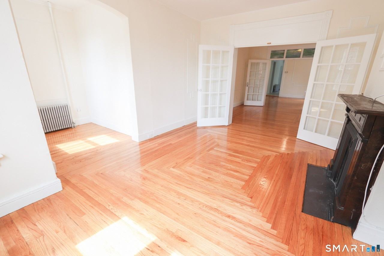 235 Wooster St #2 - Photo 4 of 15