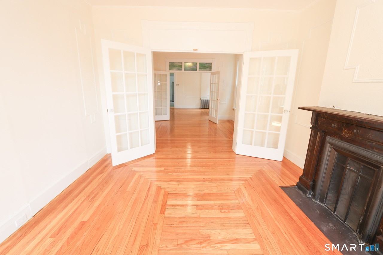 235 Wooster St #2 - Photo 6 of 15