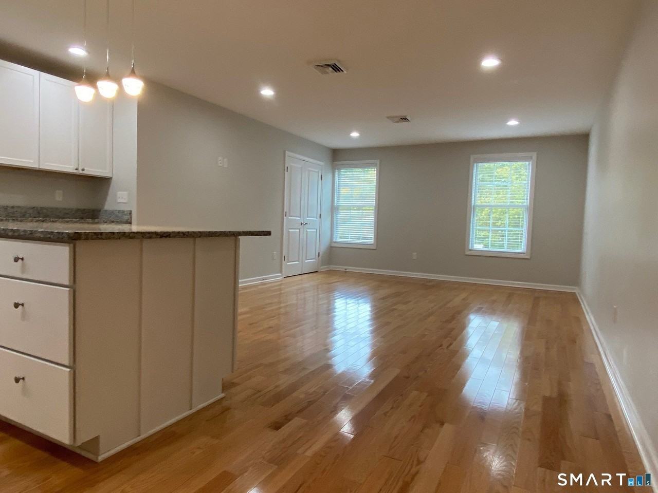 2772 Boston Post Rd #9 - Photo 7 of 25