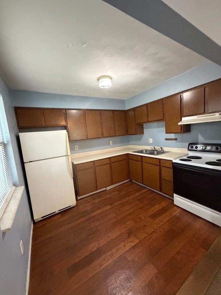 344 Madison Ave #344 - Photo 4 of 9
