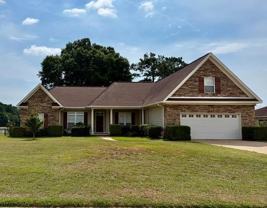 206 Lakeside Dr - Photo 1 of 1