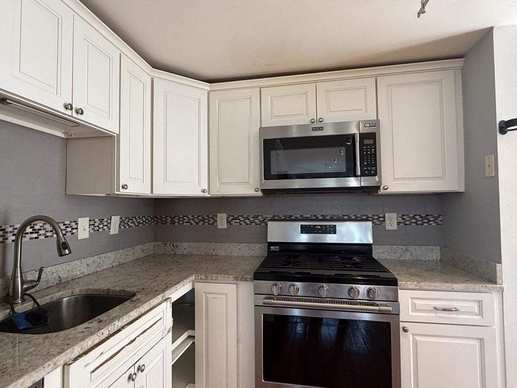 88 W Springfield St - Photo 4 of 19