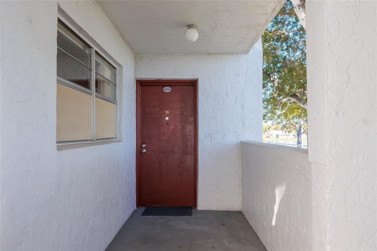8205 Nw 61st St Apt B218 - Photo 2 of 31