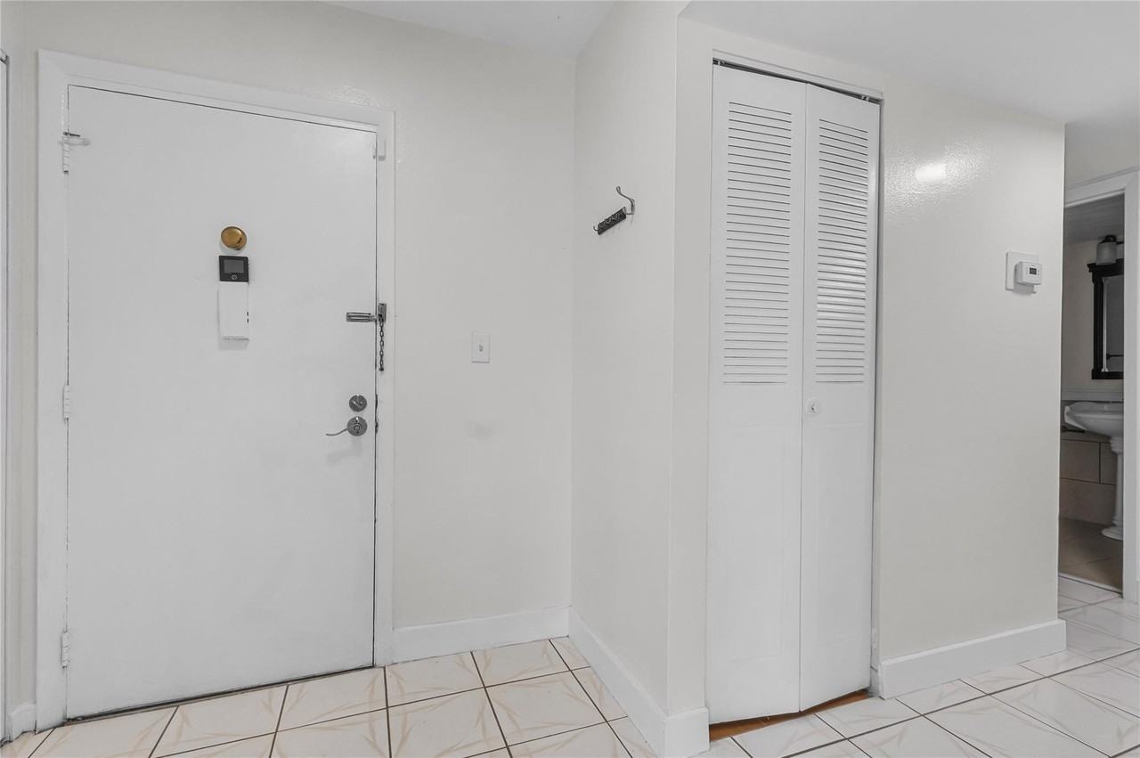 8205 Nw 61st St Apt B218 - Photo 3 of 31