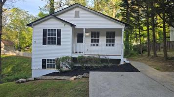 featured image of 3025 Mangum Dr #B