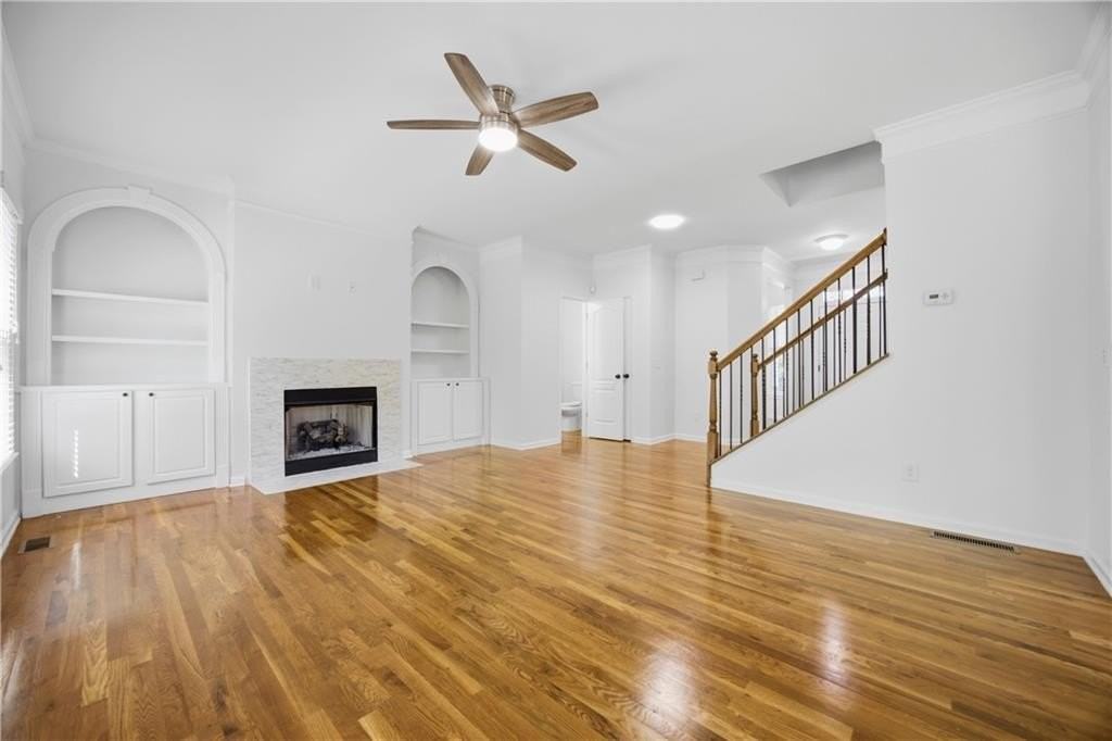 455 Park Place Ct - Photo 4 of 33