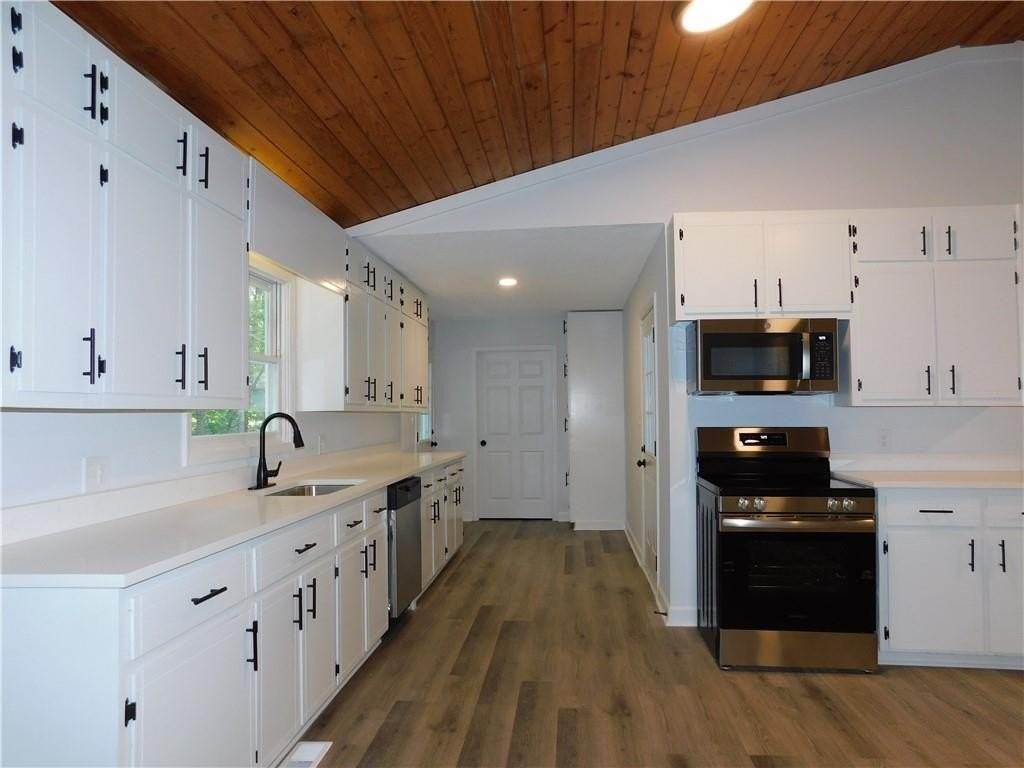 183 Laurel Heights Dr - Photo 4 of 33