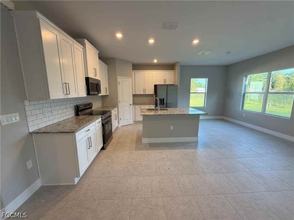 2714 47th St W - Photo 6 of 26