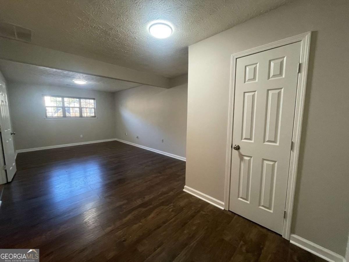 3015 Cascade Manor Dr - Photo 4 of 22