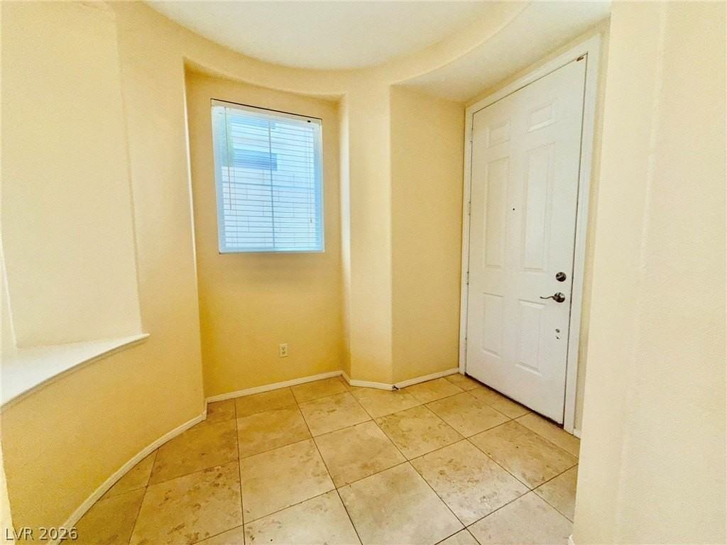 1532 Sabatini Dr - Photo 3 of 35
