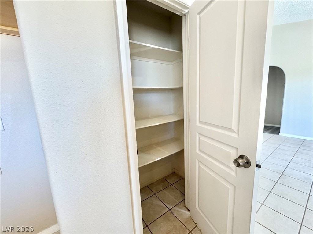 2671 N Murphy St - Photo 6 of 24