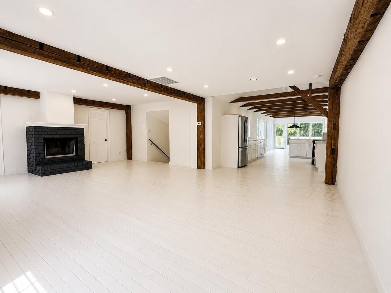 15300 Red Arrow Hwy #3 - Photo 5 of 17