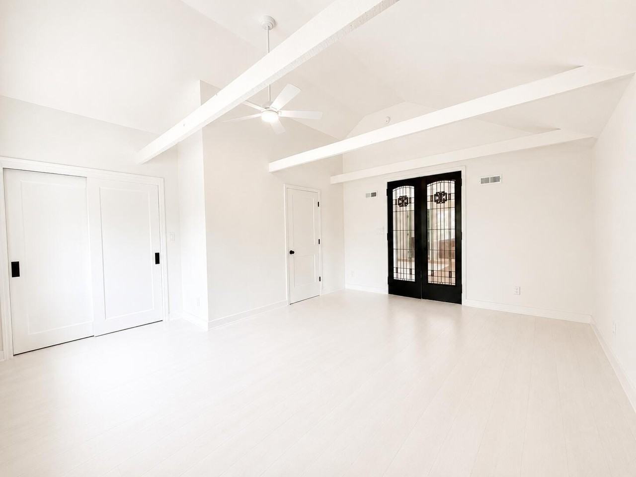 13 S Elm St #2 - Photo 5 of 12