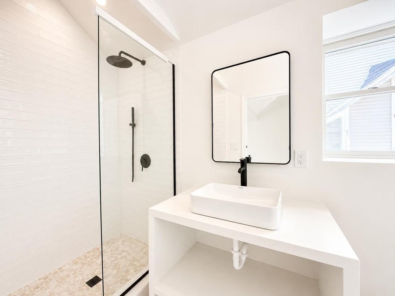 13 S Elm St #2 - Photo 7 of 12