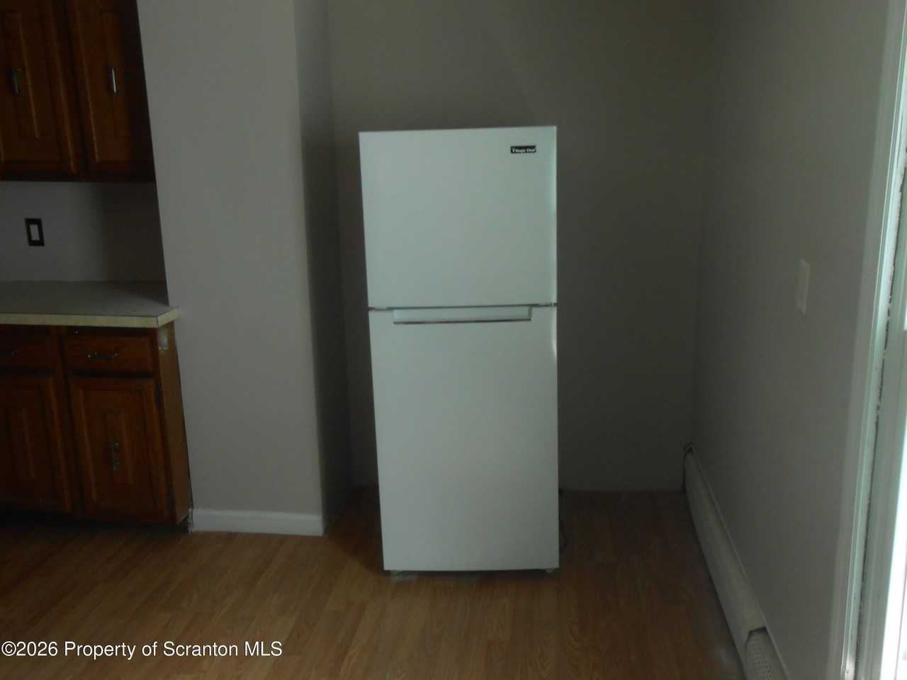 530 N Main Ave #530 - Photo 3 of 11