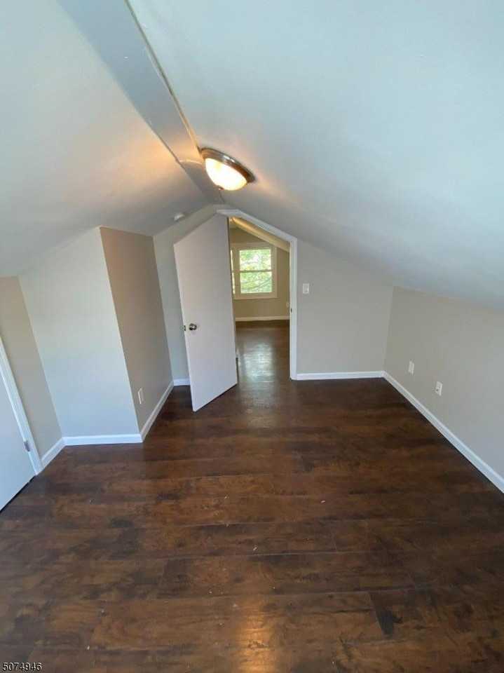 23 Walnut Ter - Photo 3 of 16