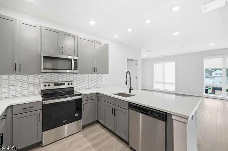 175 Morris St #309 - Photo 6 of 23