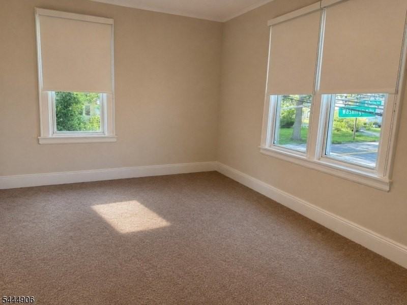99 Nutley Ave - Photo 4 of 9