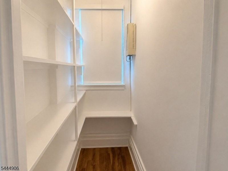 99 Nutley Ave - Photo 7 of 9