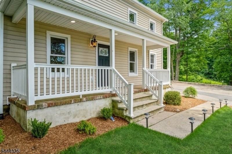 1225 Sussex Tpke - Photo 5 of 33
