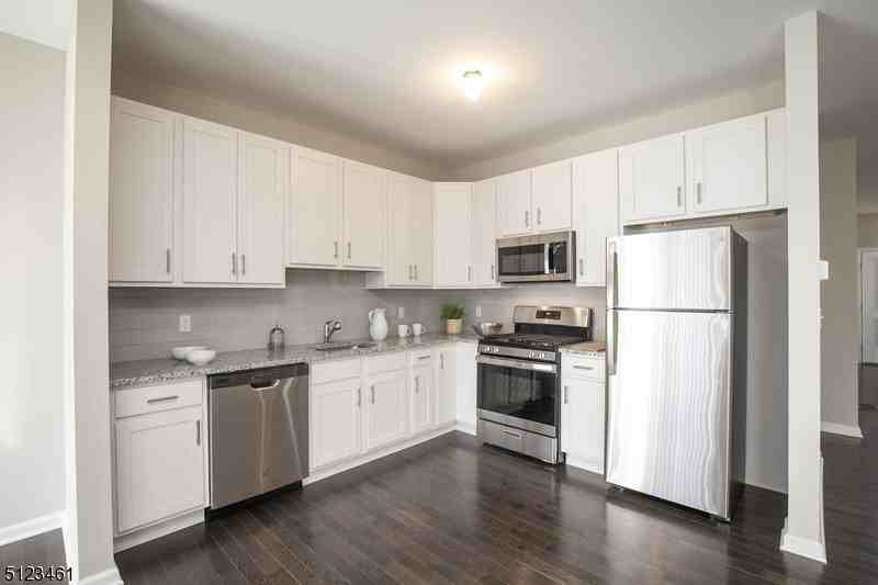 104 Arlene Ct - Photo 6 of 24
