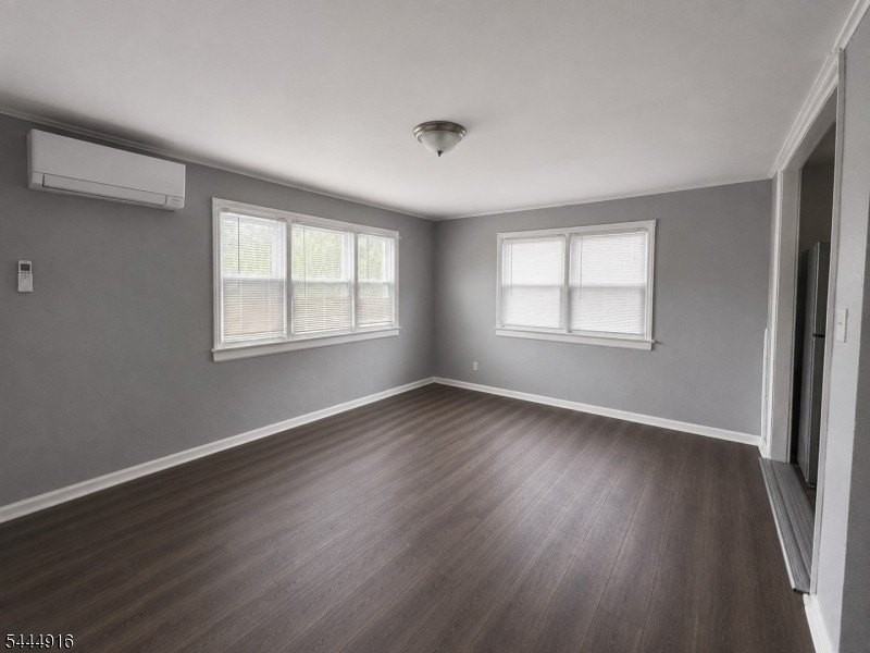 1112 Rivington St #2 - Photo 4 of 13
