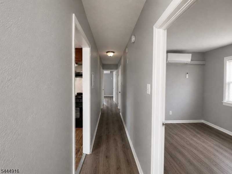 1112 Rivington St #2 - Photo 5 of 13
