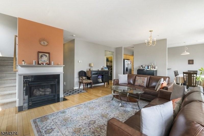 118 George Russell Way - Photo 6 of 16