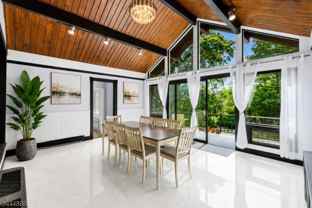 140 N Farview Ave - Photo 1 of 1