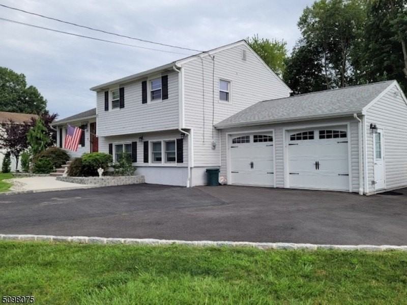112 Sand Rd - Photo 2 of 19